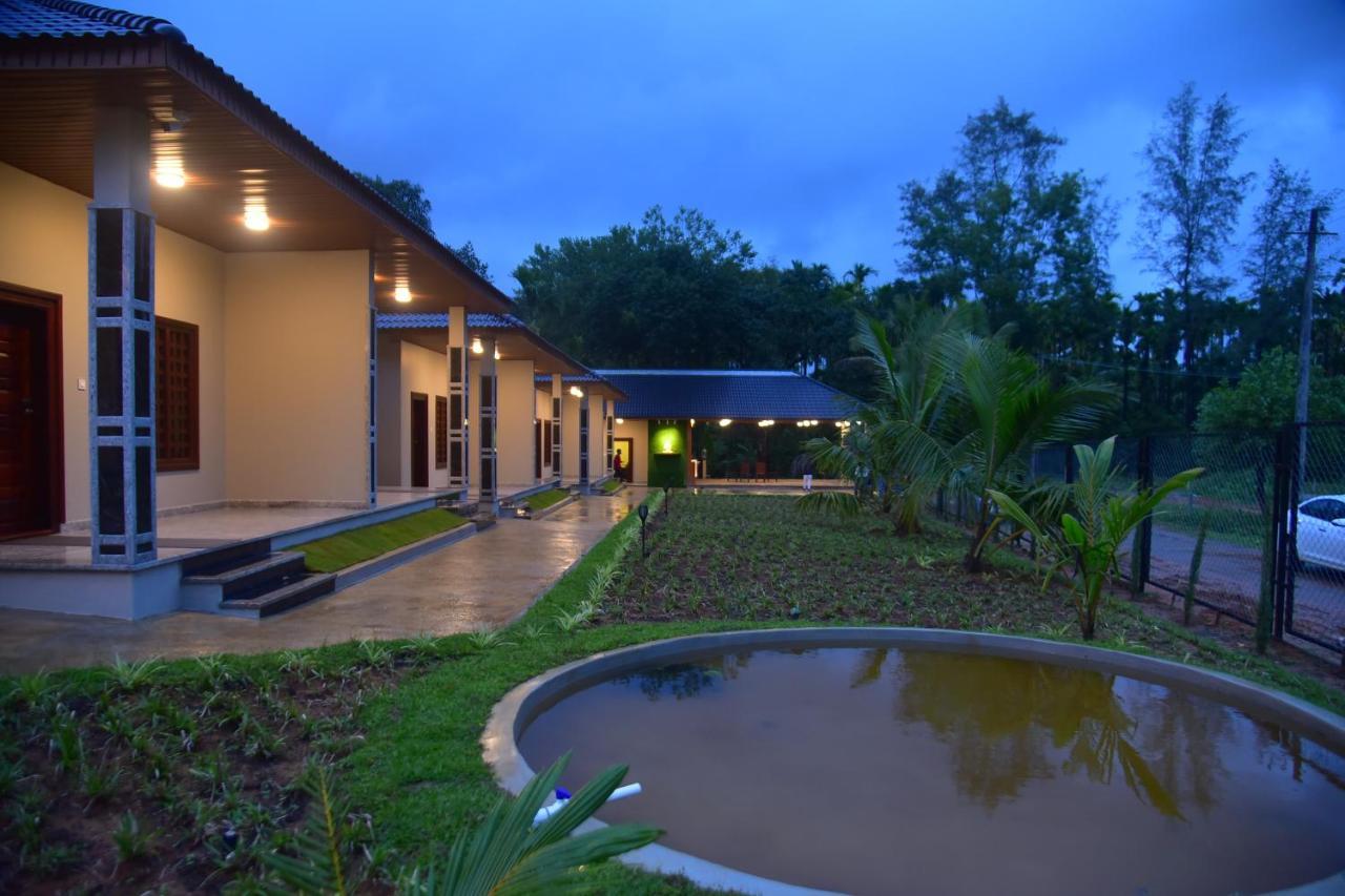 Gowtham Home Stay Sringeri Exteriör bild